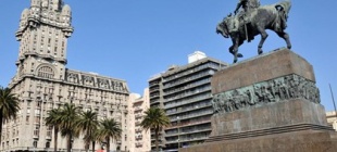 1825年8月25日：乌拉圭宣布脱离西班牙独立