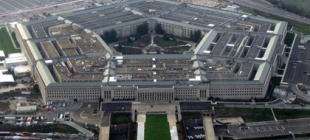 1985年7月16日：一群少年侵扰五角大楼电脑