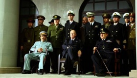 希特勒和东条英机有哪些区别