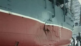 中山舰是怎么沉的