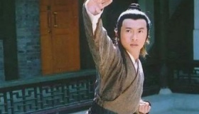 张无忌和东方不败谁厉害