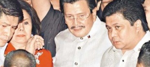 1998年6月30日：埃斯特拉达出任菲律宾总统