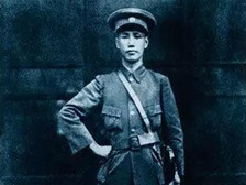 蒋介石：黄埔军校第一任校长