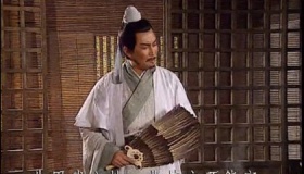 诸葛亮的做法为何和他“隆中对”时提出的策略不同