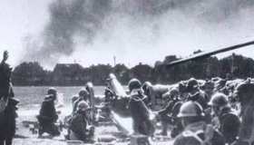 淞沪会战是谁指挥的