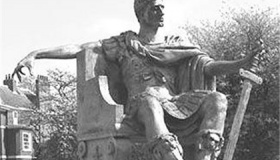 西方的千古一帝指的是谁