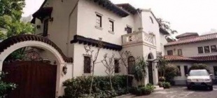 1898年9月13日：中国历史学家、社会活动家周谷城诞辰