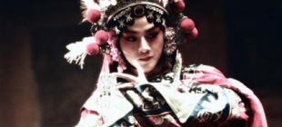 1948年6月30日：梅兰芳主演中国第一部彩色电影