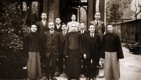 和蒋介石竞选总统的是谁