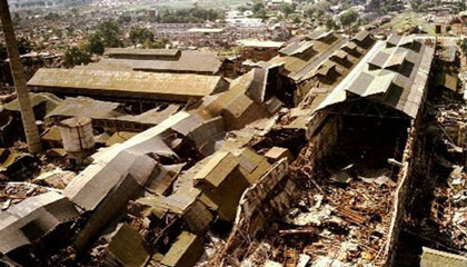 1976年唐山大地震 242769人死亡，16.4万人重伤