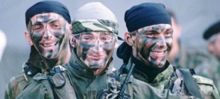 1995年6月18日：波黑塞族宣布维和部队人质已全部获释