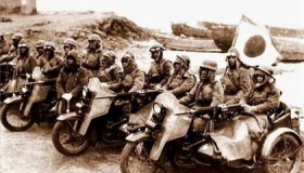 侵华战争是谁发起的