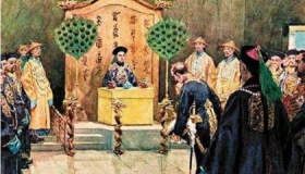 清朝时期什么人可以不跪皇帝