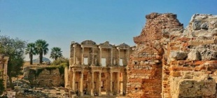 1999年8月17日：土耳其发生强烈地震 1.8万人丧生