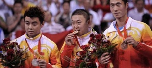 2008年8月23日：马琳首次夺得北京奥运乒乓球男单金牌
