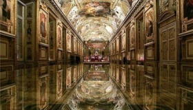 法国历史上最悠久的王宫是哪个