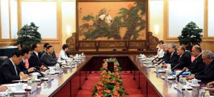 2007年7月18日：温家宝会见土库曼斯坦总统