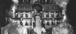 1896年8月1日：中国第一次放映电影