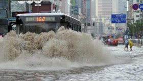 暴雨预警颜色等级划分