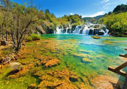 法国圣泉未解之谜