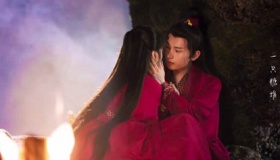 《琉璃美人煞》万劫八荒镜是什么