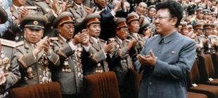 1998年9月5日：金正日当选朝鲜国防委员会委员长