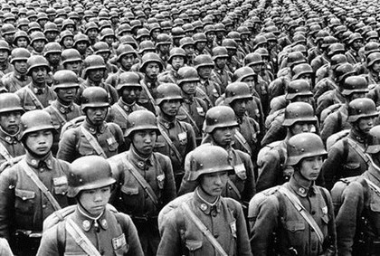 1925年8月26日：国民政府统编正规军队