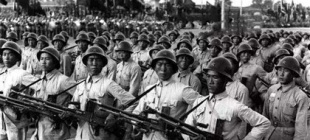 1945年8月11日：我国第一次使用“解放军”名称