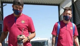 梅西提出离队后首次露面