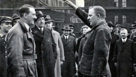 墨索里尼和希特勒的区别