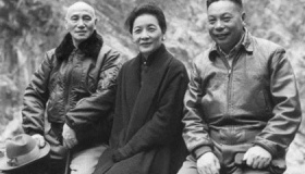 蒋经国的母亲是谁