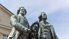 1749年8月28日：德国著名诗人、剧作家歌德诞辰