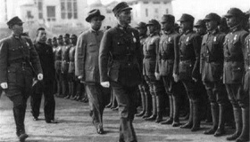 国民党将领为什么都戴白手套