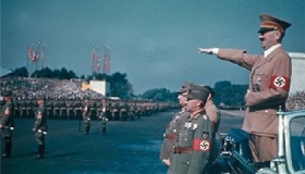 战争狂魔希特勒有几个替身