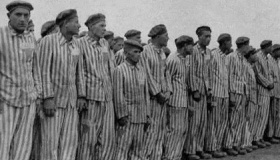 犹太人被大量屠杀为何无人不反抗