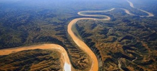 2002年7月4日：黄河首次调水调沙