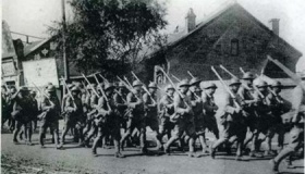 抗日战争蒋介石为什么实行不抵抗政策