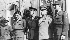 苏联大清洗被残害的三大名将