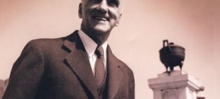 1949年6月6日：司徒雷登与中共再次接触