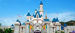 2005年9月12日：香港迪士尼乐园开幕