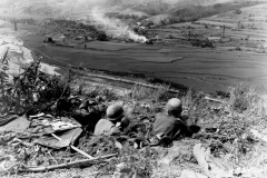 朝鲜战争：中国挫败16国联军