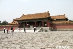 雍正为何另建清西陵？