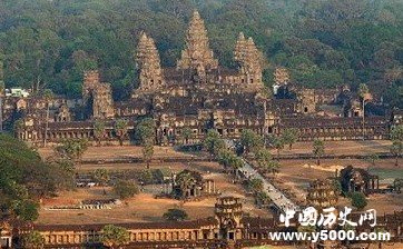柬埔寨发现吴哥窟王国第一座城市