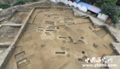 青白江城发现战国时期船型葬墓群