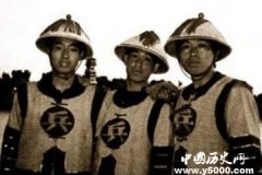 清朝士兵衣服上“兵”和“勇”的区别