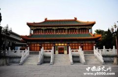 历代权利的心脏：揭神秘中南海