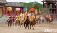 康熙不得不四处征战的原因