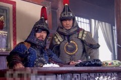 康熙皇帝为何重用施琅？