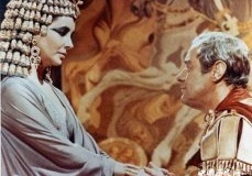 克丽奥佩特拉：历史上真实的埃及艳后