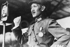 “隔岸观火”的故事